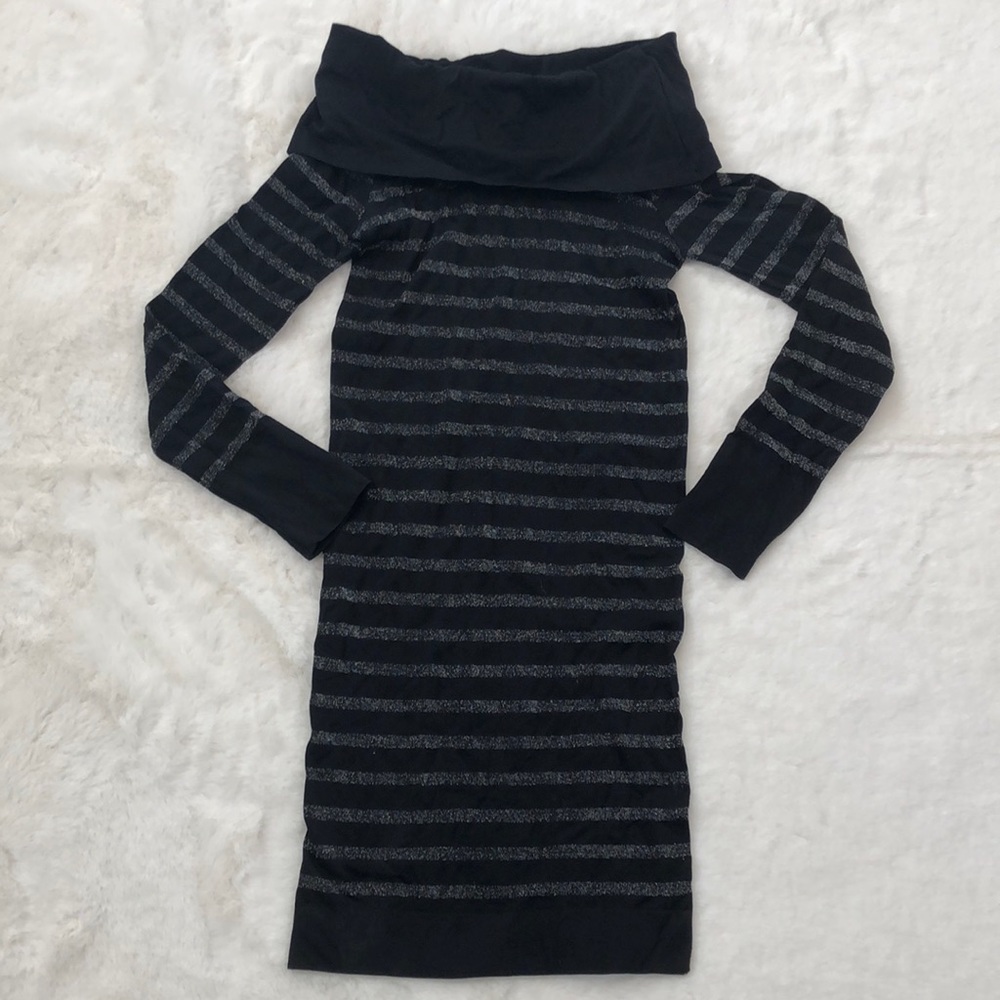 JJ Authentic Womens Tunic Size M/L